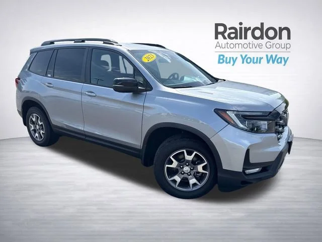 2023 Honda Passport 3.5 TrailSport 4WD Auto's photo
