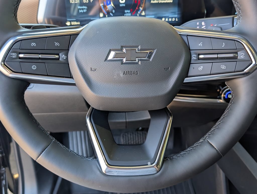 New 2027 Mosaic Black Metallic Chevrolet ACTIV image 16