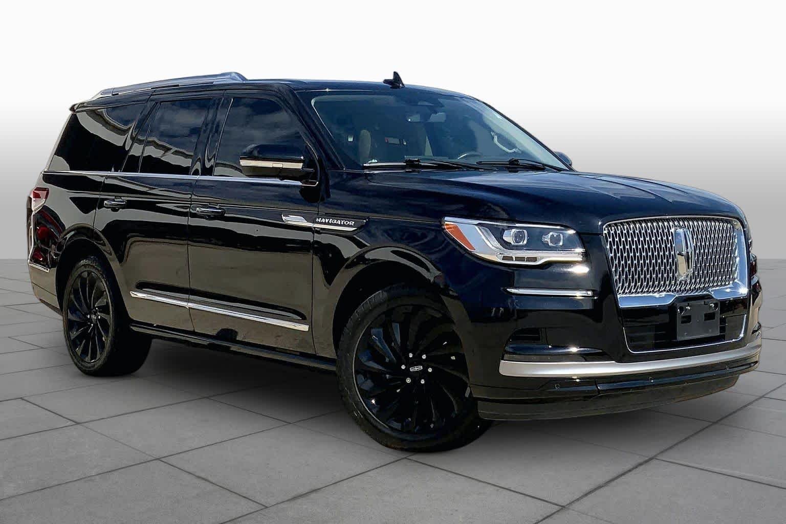 Pre-Owned 2022 Lincoln Navigator Reserve
