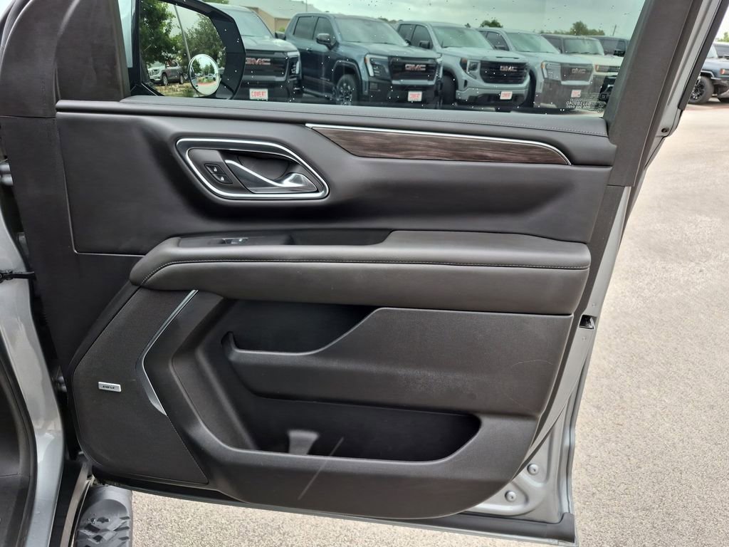 Used 2024 Sterling Gray Metallic Chevrolet Z71 image 41