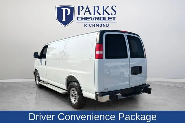 Used 2025 White GMC Work Van image 5