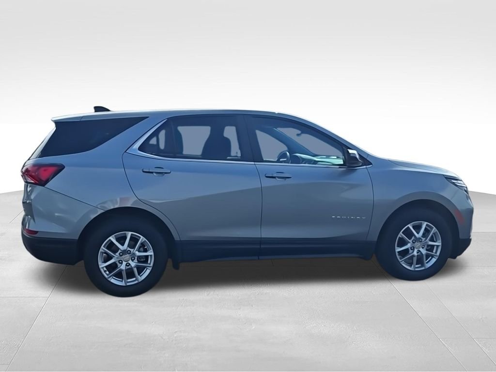 Used 2024 Gray Chevrolet LT image 9