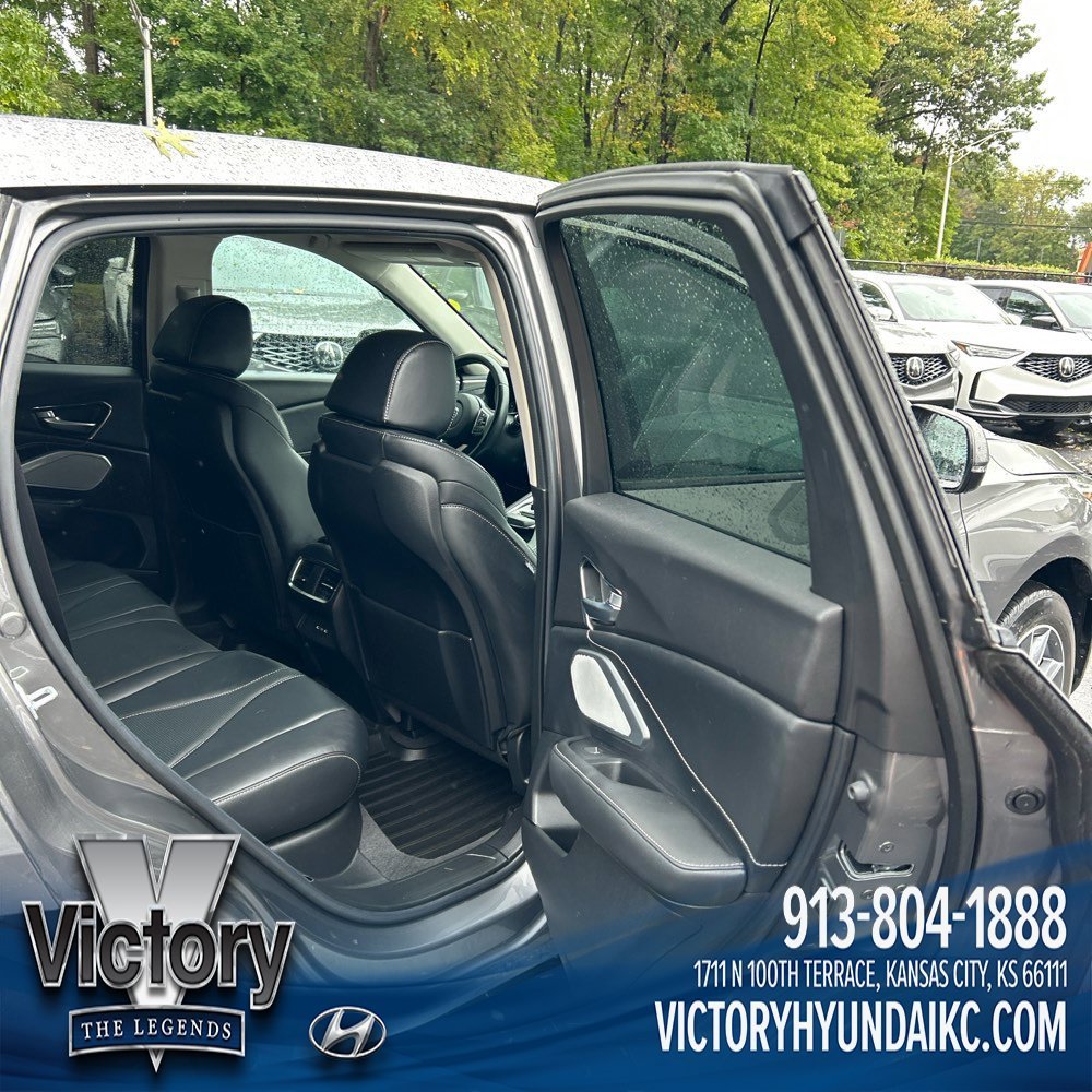 Used 2024  Acura Technology Package image 13