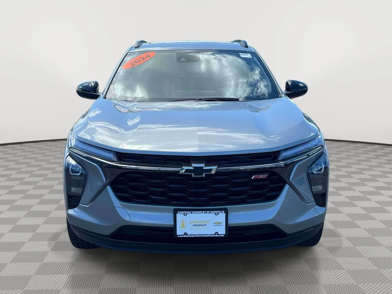 Used 2024 Sterling Gray Metallic Chevrolet FWD 2RS image 2