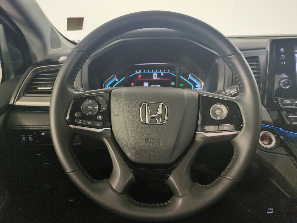 Used 2024 Crystal Black Pearl Honda Touring image 14
