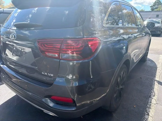 Used 2020 Grey Kia EX image 10