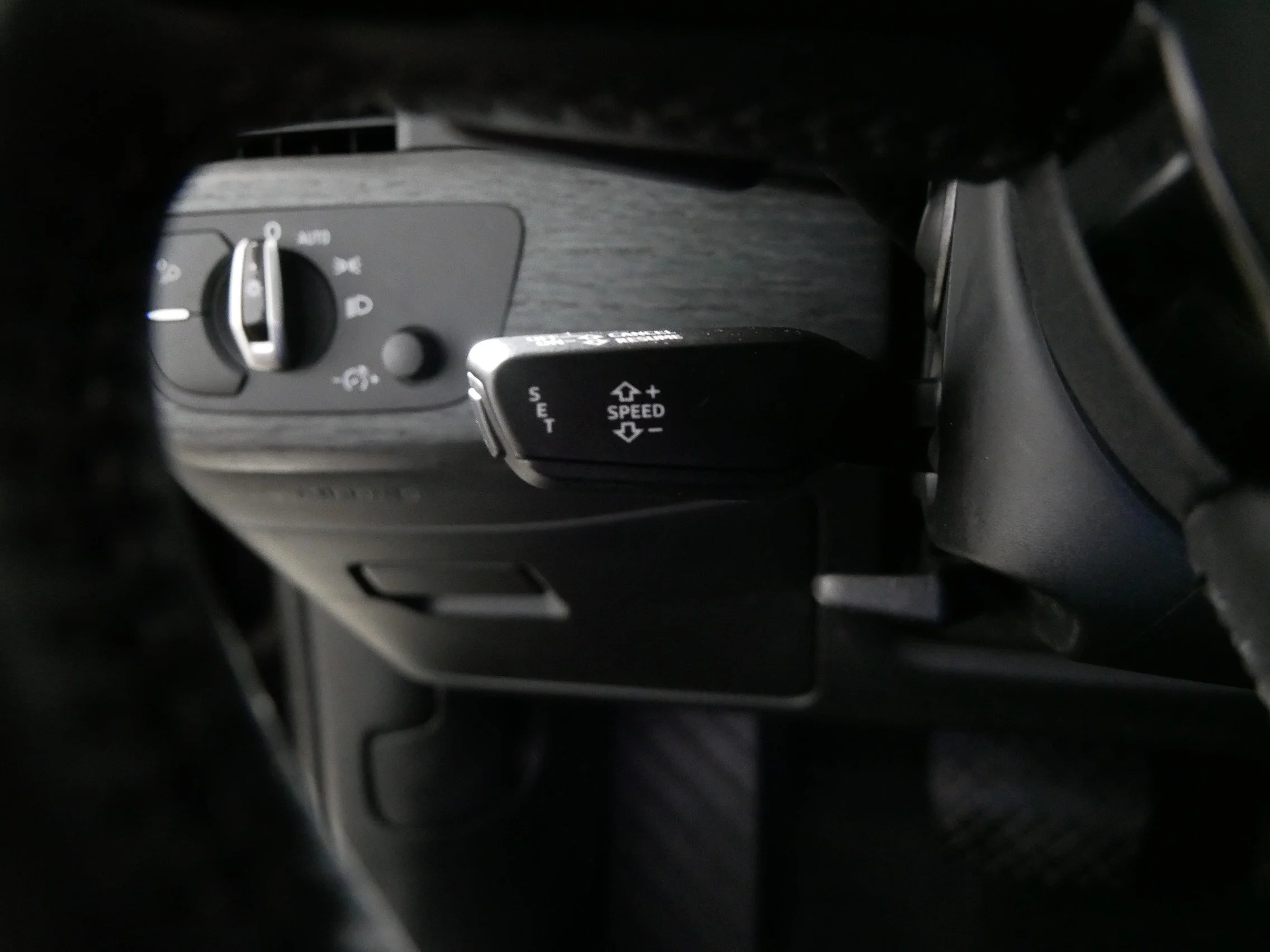 Used 2018 Gray Audi Premium image 30