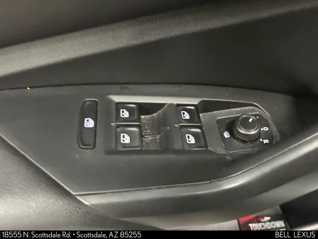 Used 2019  Volkswagen 1.4T S image 20