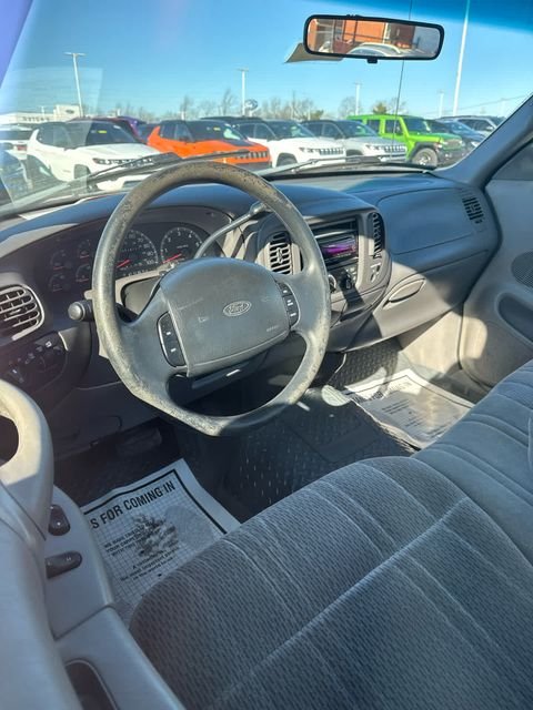 Used 1998 White Ford XLT image 14