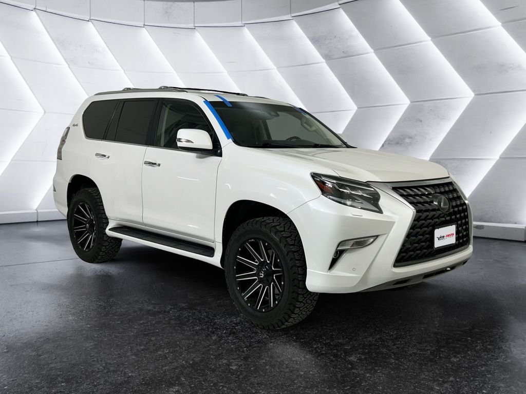 Used 2021  Lexus 460 Luxury image 1