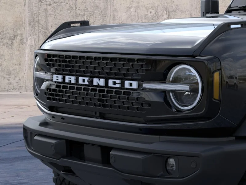 New 2026 Shadow Black Ford Outer Banks® image 19