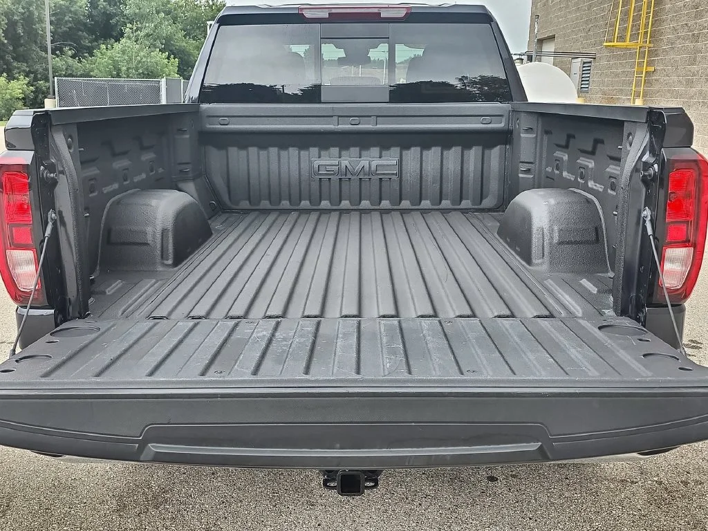 2026 GMC Sierra 1500 SLE - Photo 25
