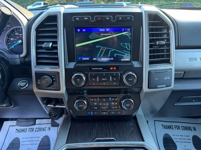 Used 2021 Blue Ford Lariat image 27