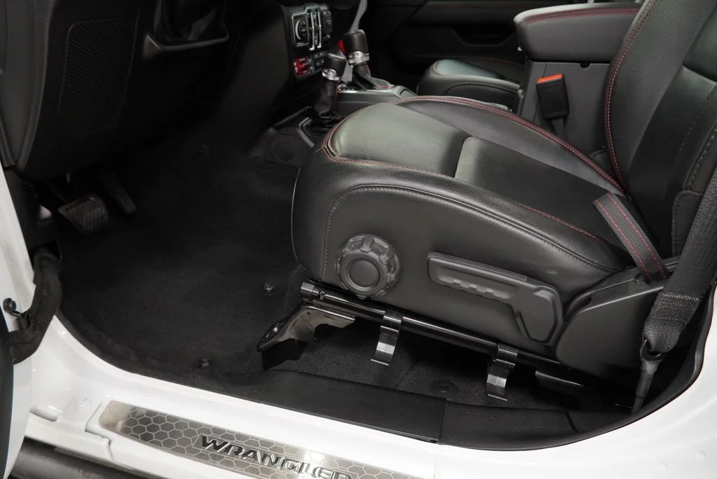 Used 2023 White Jeep Rubicon image 42