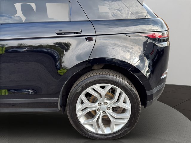 Used 2020 Black Land Rover S image 21