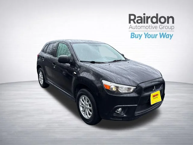 2011 Mitsubishi RVR SE