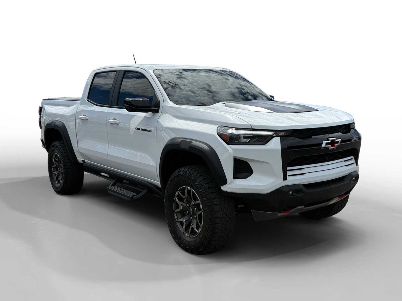 Used 2024 Summit White Chevrolet ZR2 image 7