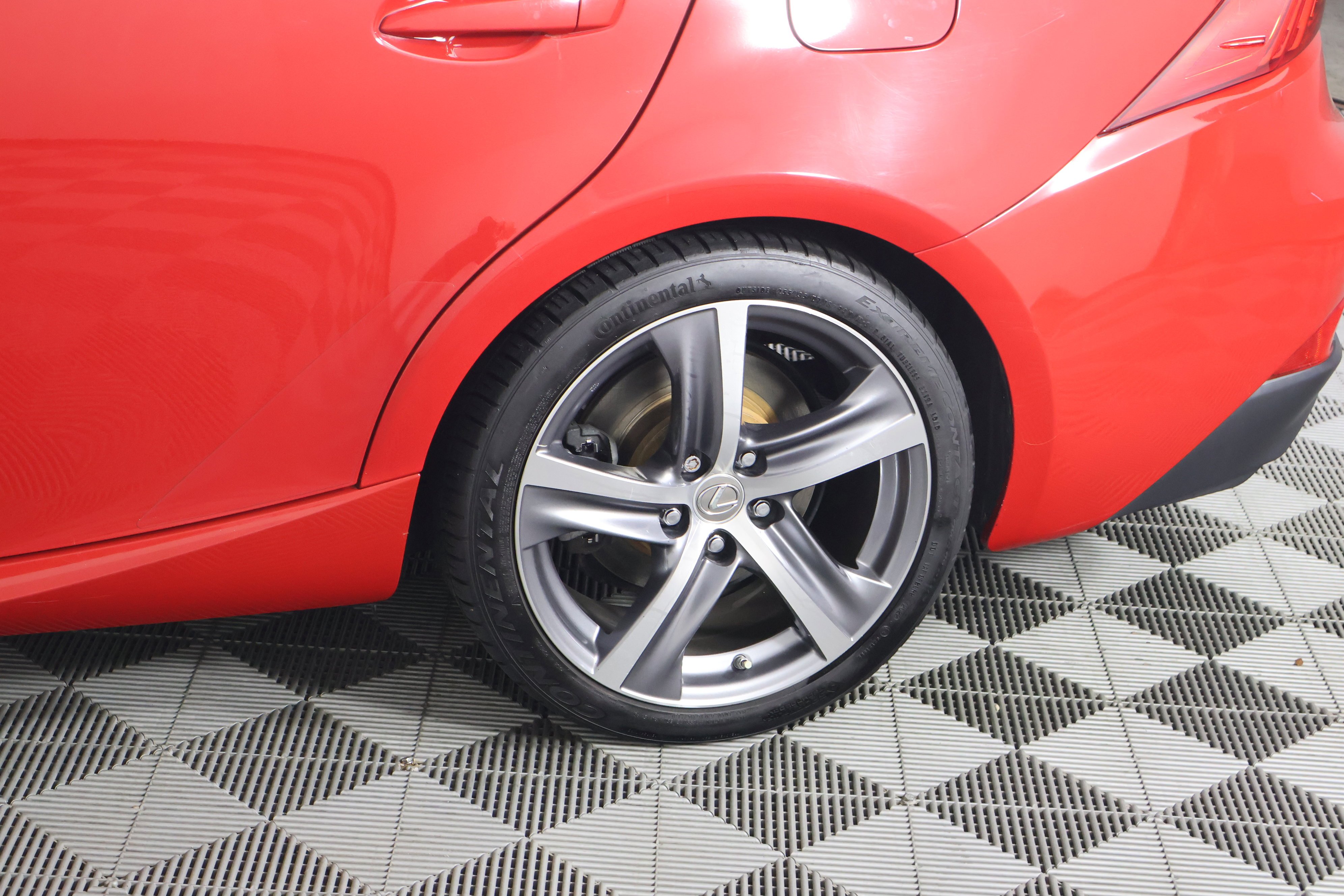 2019 Lexus IS 300 - Photo 55