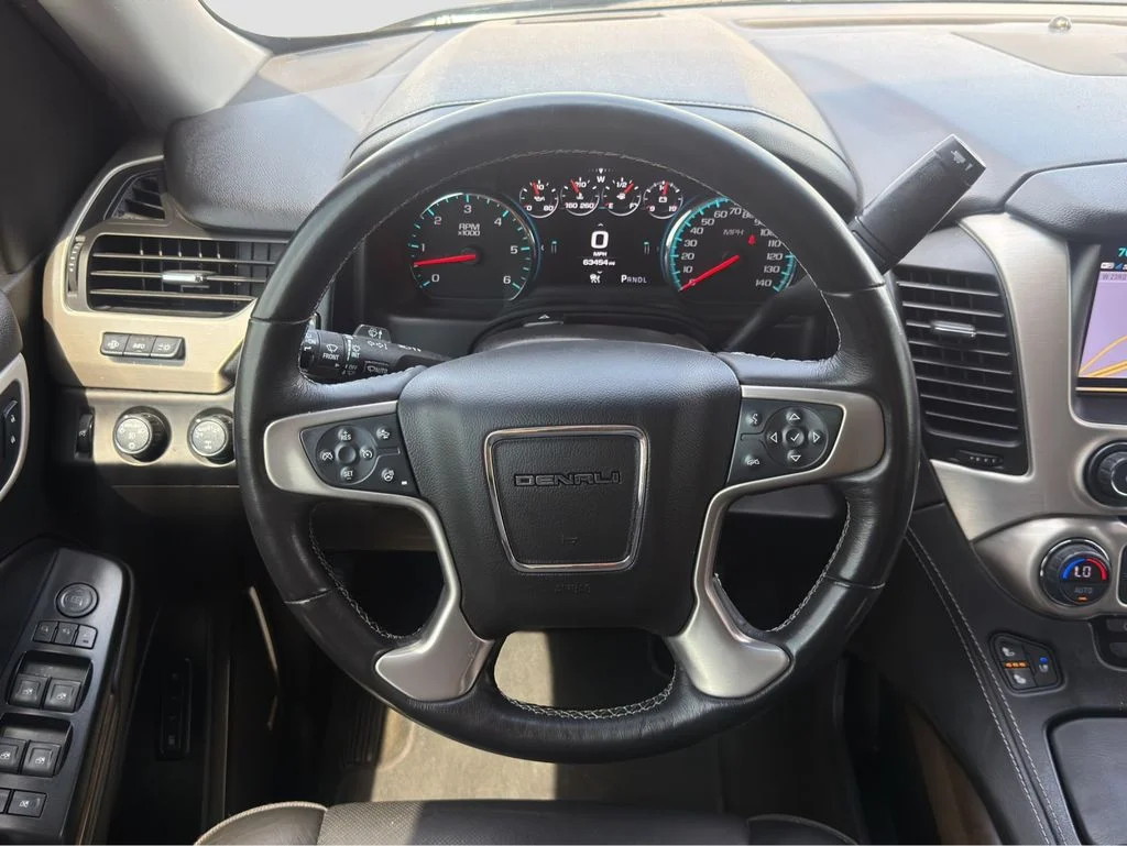 Used 2018 Blue GMC Denali image 10