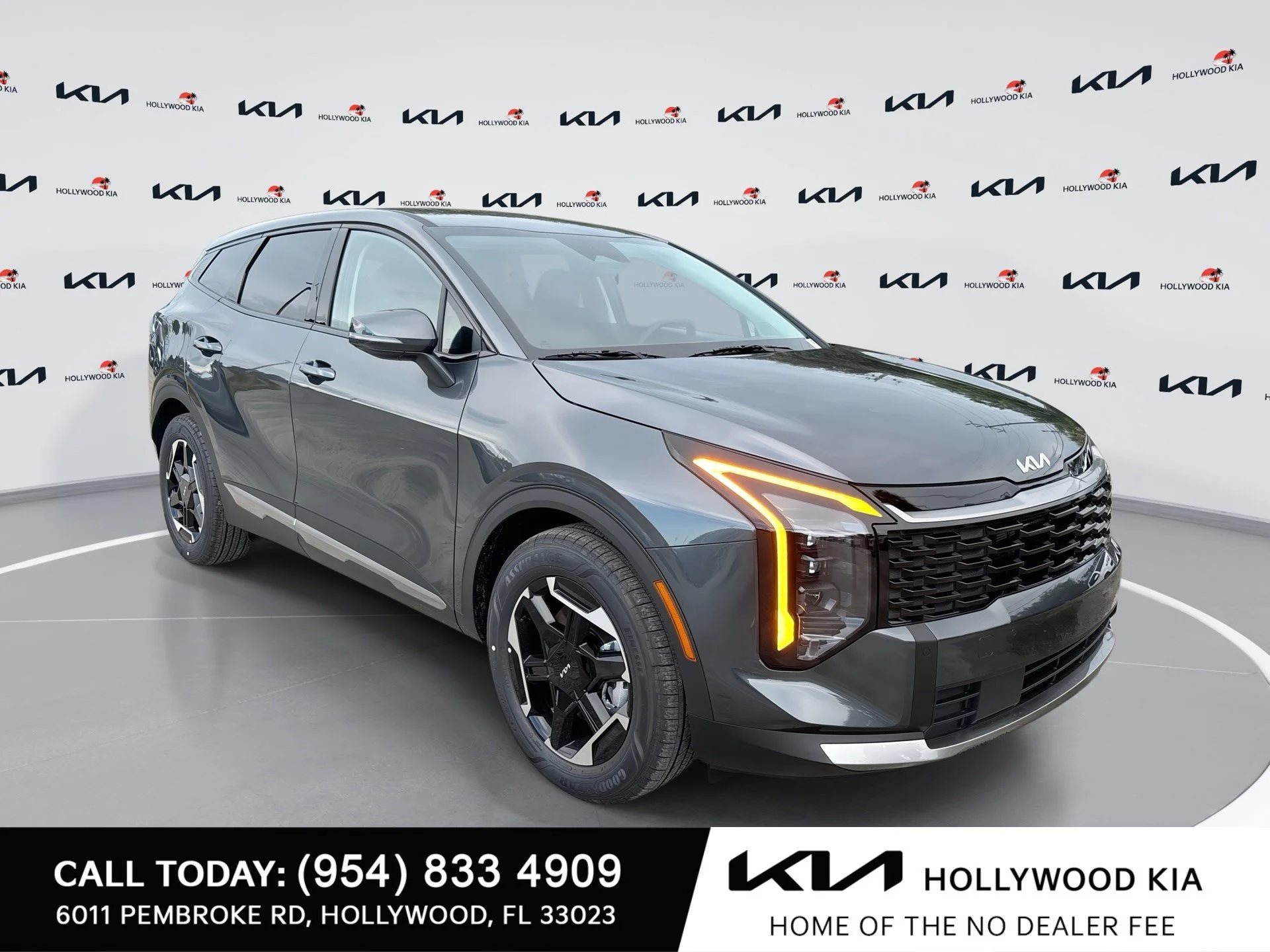 New 2027 Gravity Gray Kia S image 1