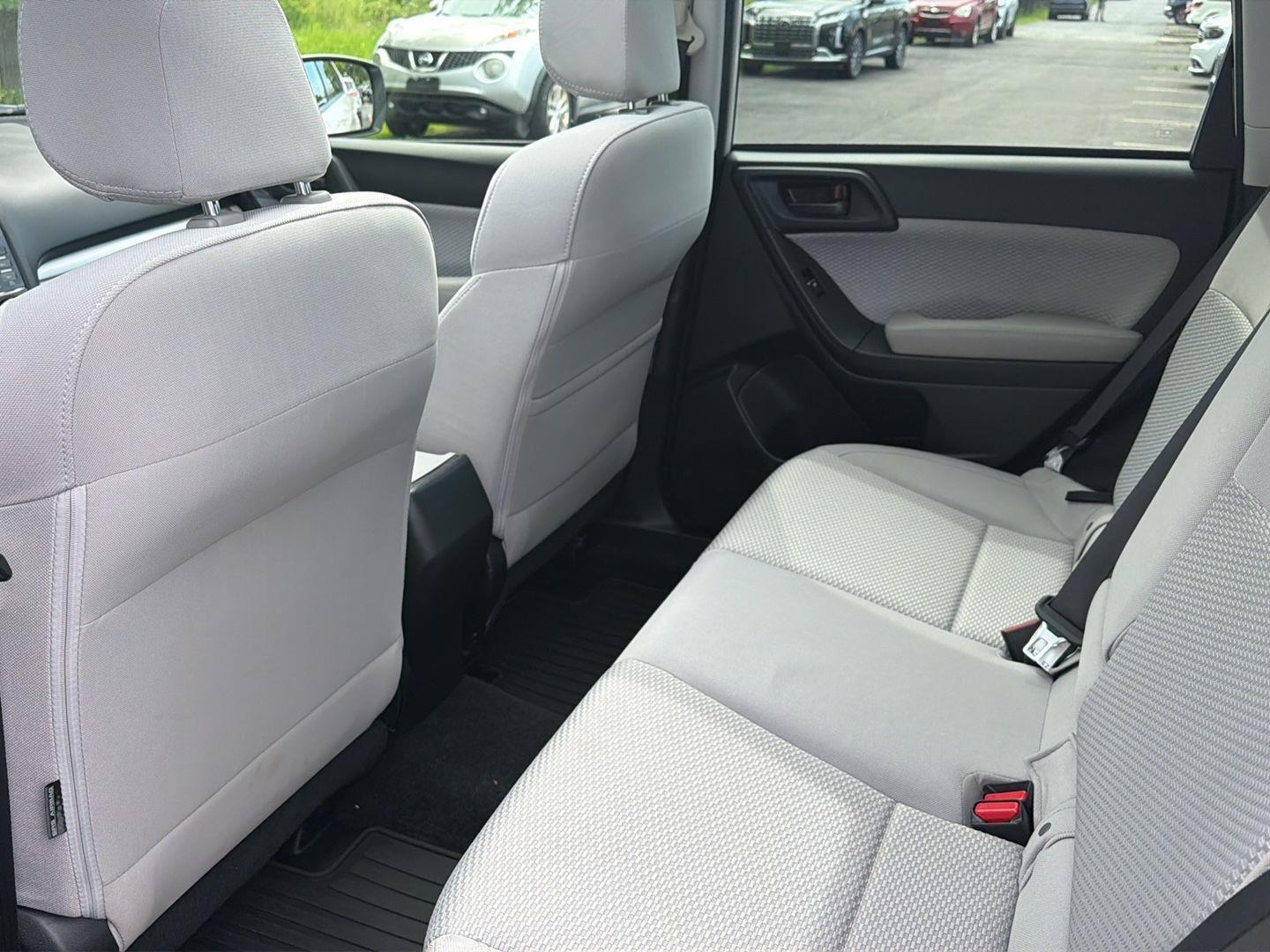Used 2018 Crystal White Pearl Subaru Premium image 9