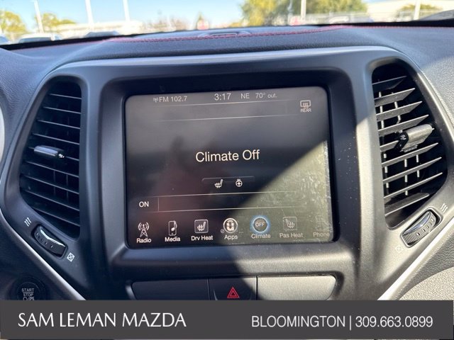 Used 2016 Orange Jeep Trailhawk image 5
