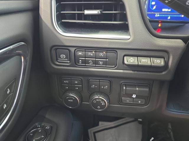 Used 2024 Gray Chevrolet High Country image 21