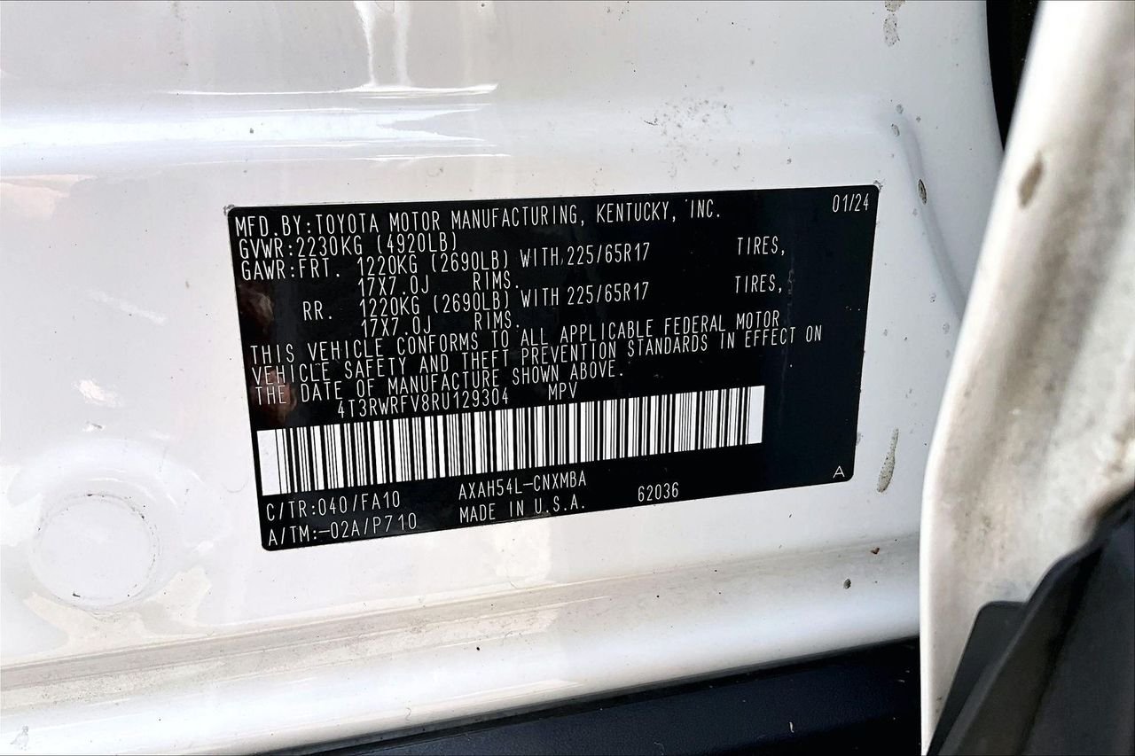 Used 2024 White Toyota XLE image 16