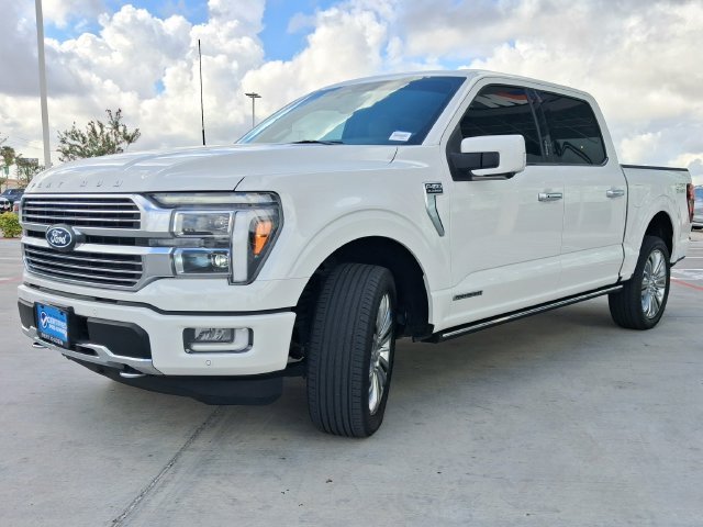 Used 2024 White Ford Platinum image 3