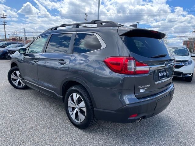Used 2019 Gray Subaru Premium image 5