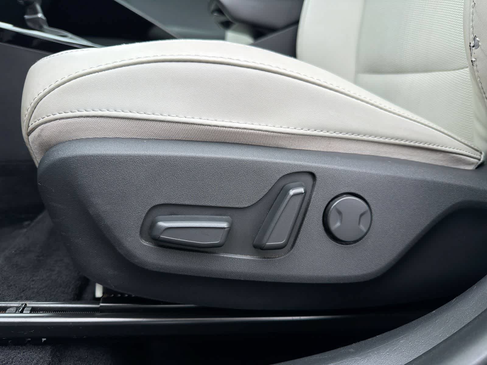Used 2023 Steel Gray Kia EX image 18