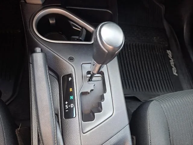 Certified Used 2018 ICE CAP Toyota  image 16