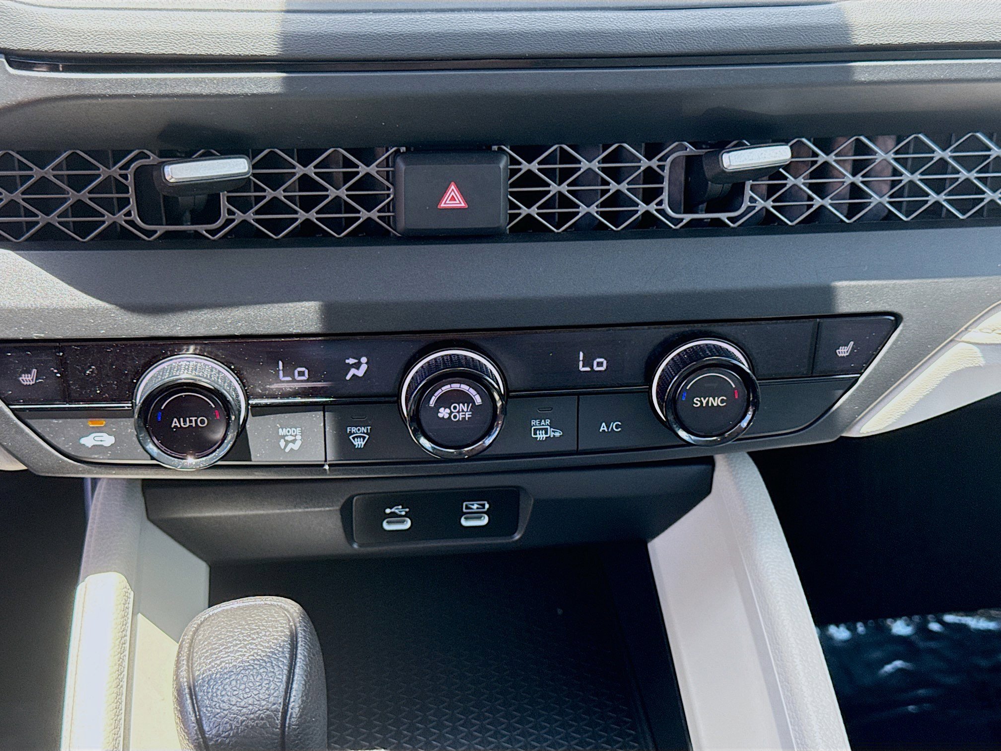 2024 Honda Accord EX - Photo 14