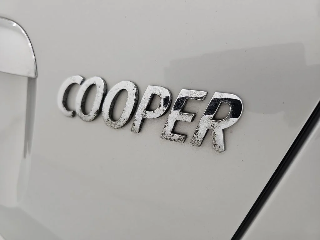 Used 2014 Silver MINI Base image 37