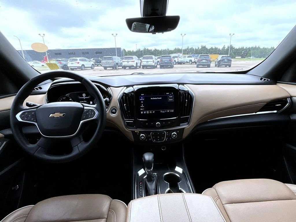 Used 2023 Beige Chevrolet Premier image 13