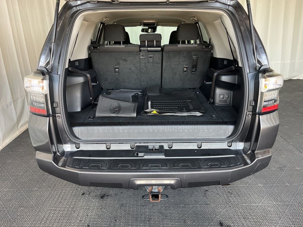2020 Toyota 4Runner SR5 - Photo 27