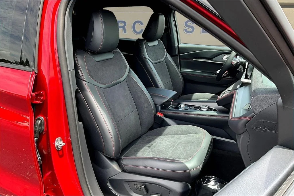 New 2026 Rapid Red Metallic Tinted Clearcoat Ford ST image 11