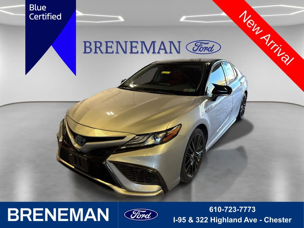 Certified Used 2021 Midnight Black Metallic Toyota XSE image 1