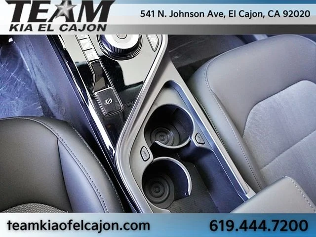 New 2026 Black Kia Wind image 36