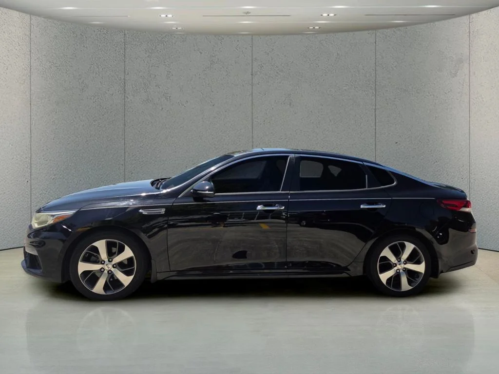 Used 2019 Kia Optima S with VIN 5XXGT4L33KG366474 for sale in Harvey, LA