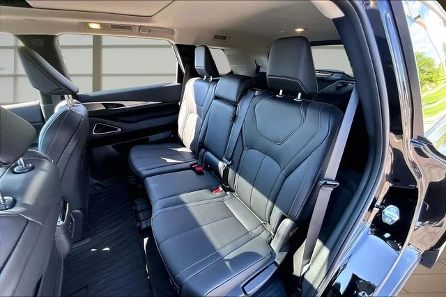 New 2027 Black INFINITI LUXE image 25