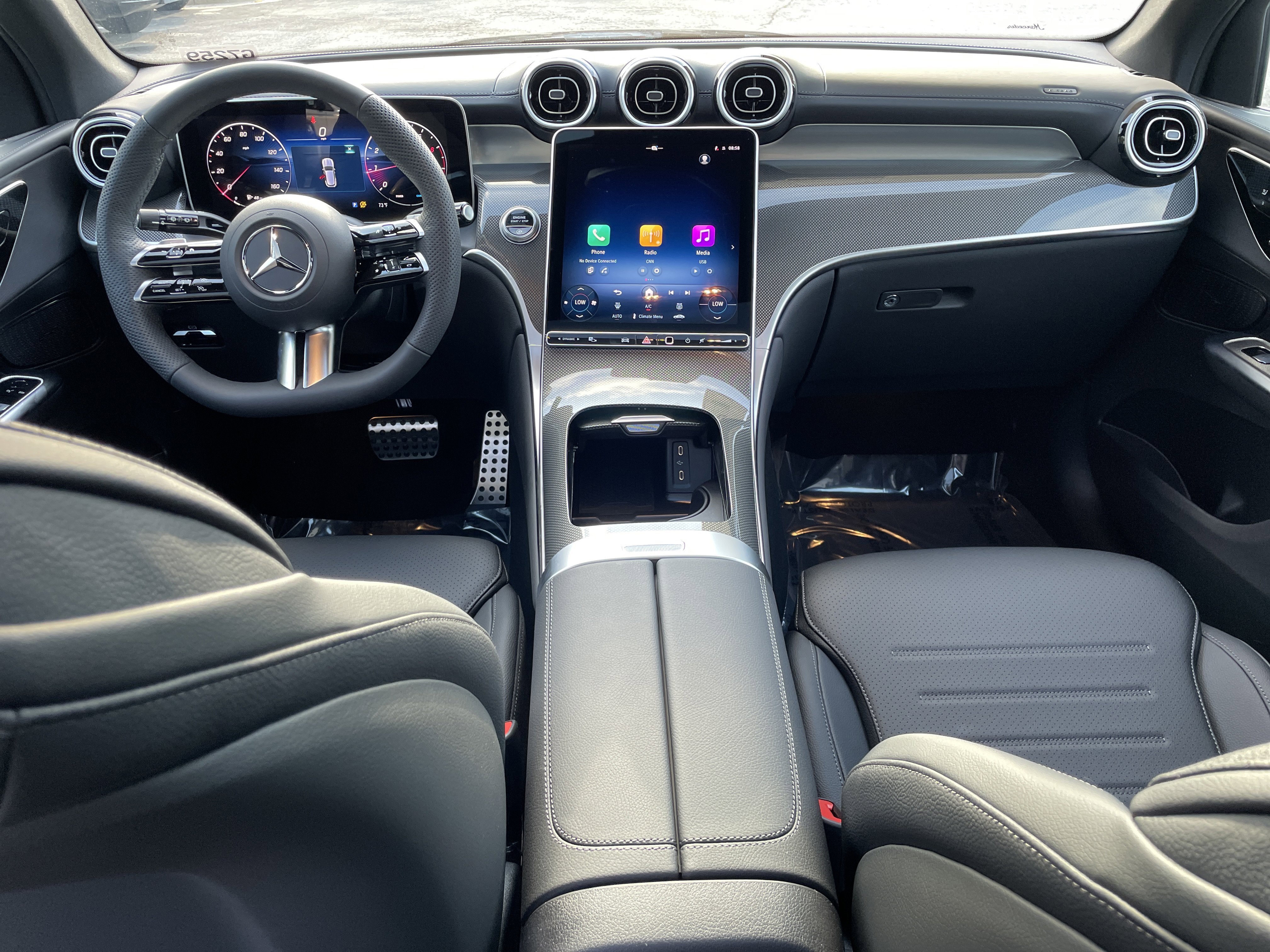 New 2026 Black Mercedes-Benz GLC 300 SUV image 24