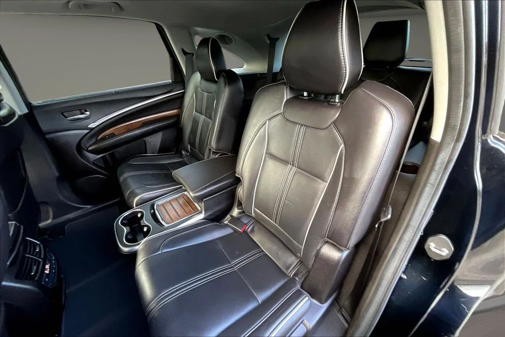Used 2020  Acura Advance image 24