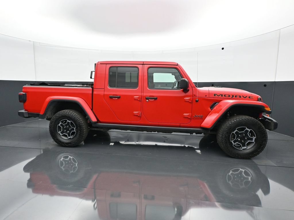 Used 2023 Firecracker Red Clearcoat Jeep Mojave 4x4 image 9