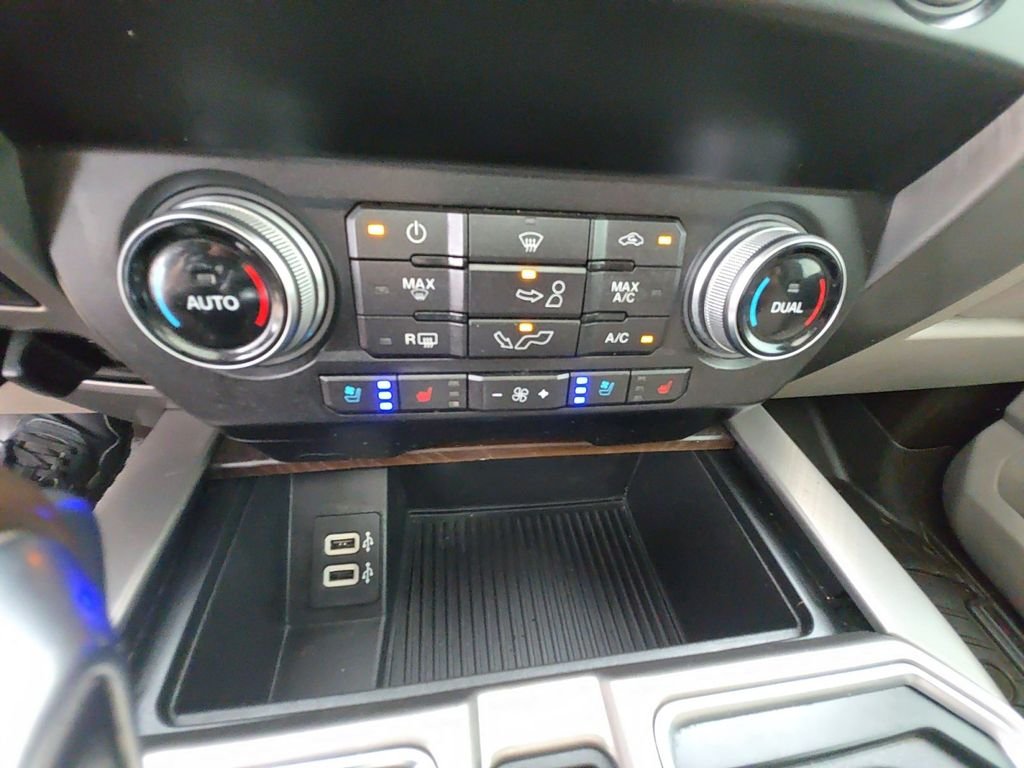 Used 2019 Black Ford Limited image 17