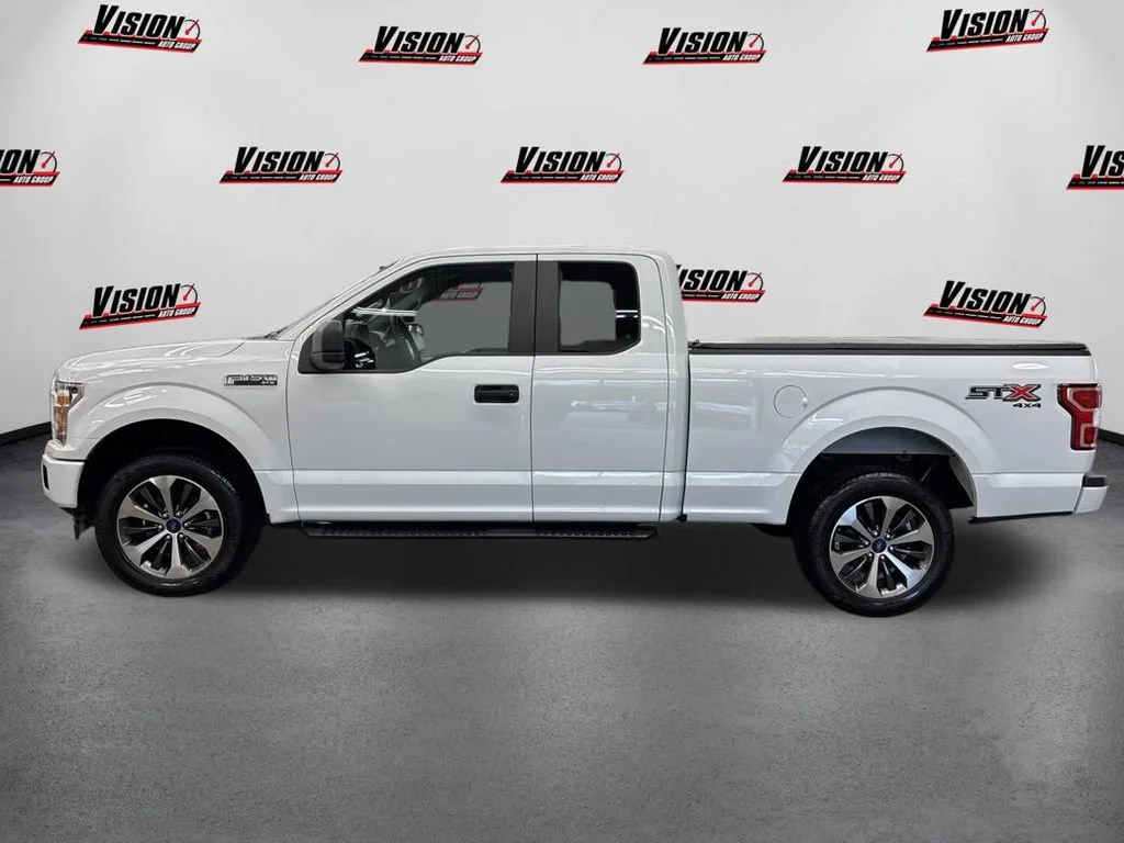 Used 2020 White Ford XL image 8