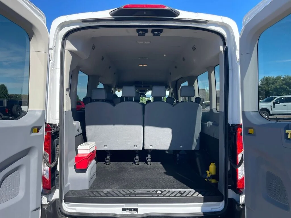 Used 2019 Oxford White Ford XL image 19