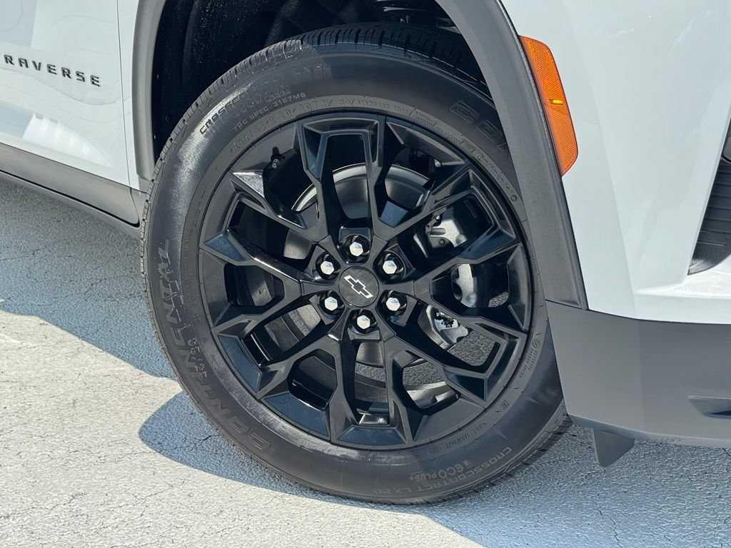 New 2026 Summit White Chevrolet LT image 6