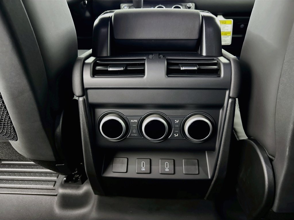 New 2026 Santorini Black Land Rover S image 26