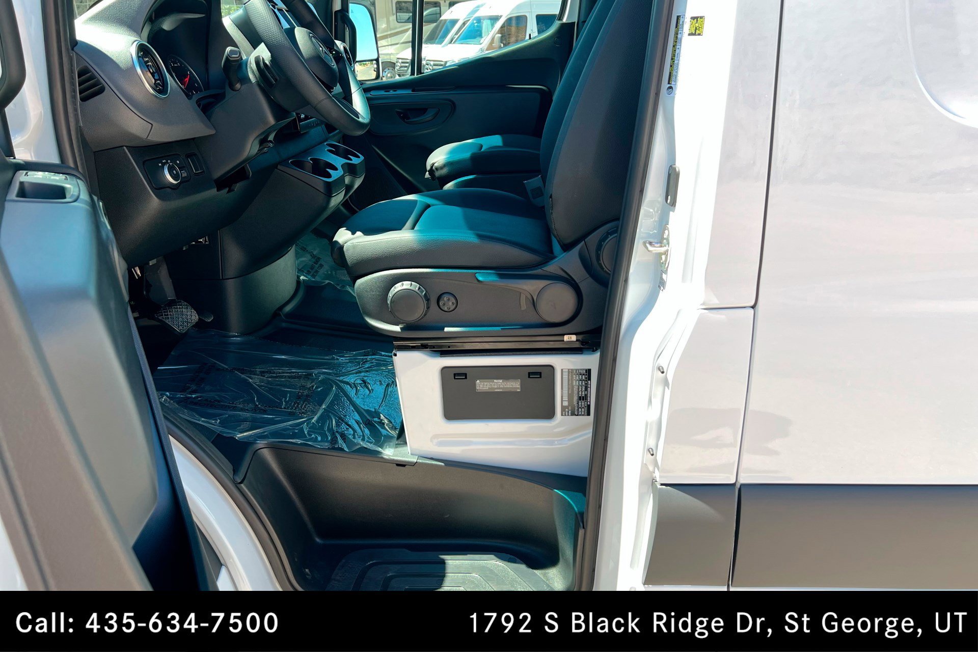 2025 Mercedes-Benz Sprinter Cargo Van Base - Photo 17